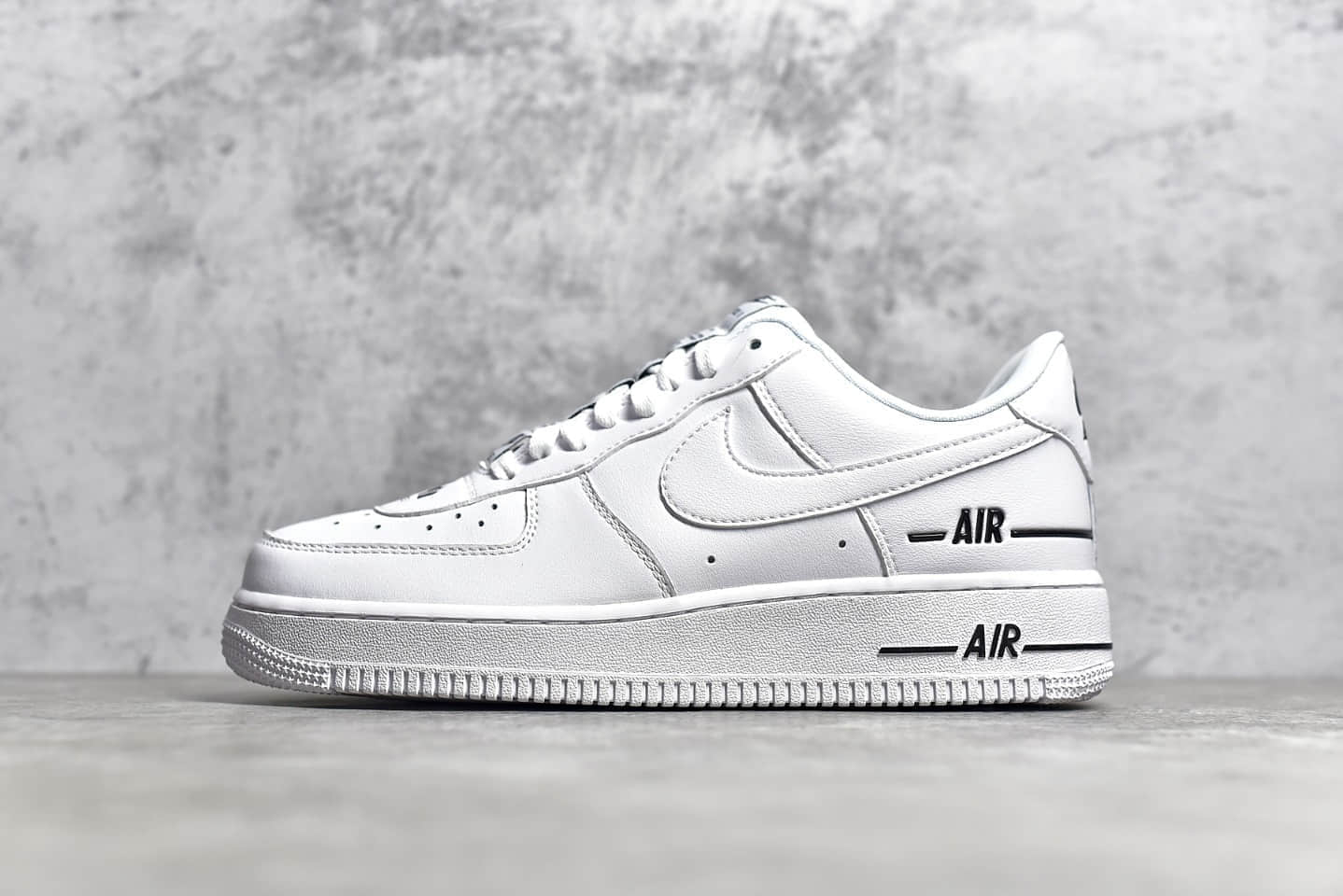 耐克空军串标低帮纯原版本 NIKE Air Force 1 “Double Air” 耐克空军内置SOLE气垫 货号：CJ1379-100