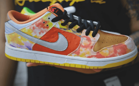 耐克Dunk SB CNY鸳鸯配色低帮 Nike SB Dunk Low “CNY” 最新耐克CNY中国限定实物图 货号：CV1628-800