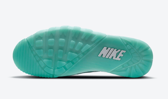 耐克璀璨流光白蓝配色气垫网球鞋 Nike Air Trainer SC High “Abalone”新配色发售日期 货号：DD9615-100