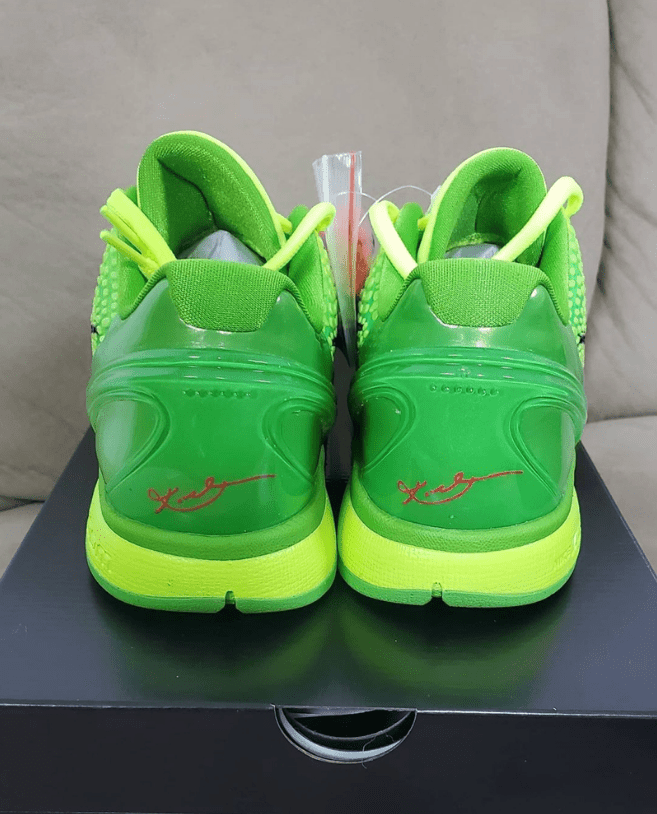 耐克科比6代青蜂侠战靴 圣诞 Nike Kobe 6 Protro 耐克科比绿色实战球鞋 货号：CW2190-300
