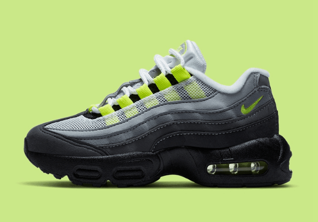 耐克MAX95 Neon亲子鞋 Nike Air Max 95 "Neon" 首发耐克MAX95灰黑GS版本童鞋都有 货号：CT1689-001