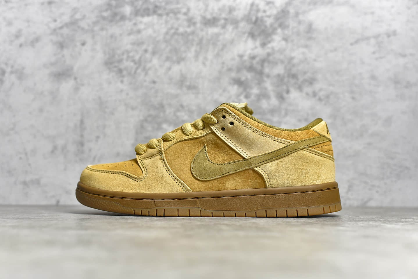 耐克Dunk SB小麦低帮 NIKE SB Dunk Low QS Wheat小麦H12纯原版本 耐克Dunk原厂品质 货号：883232-700