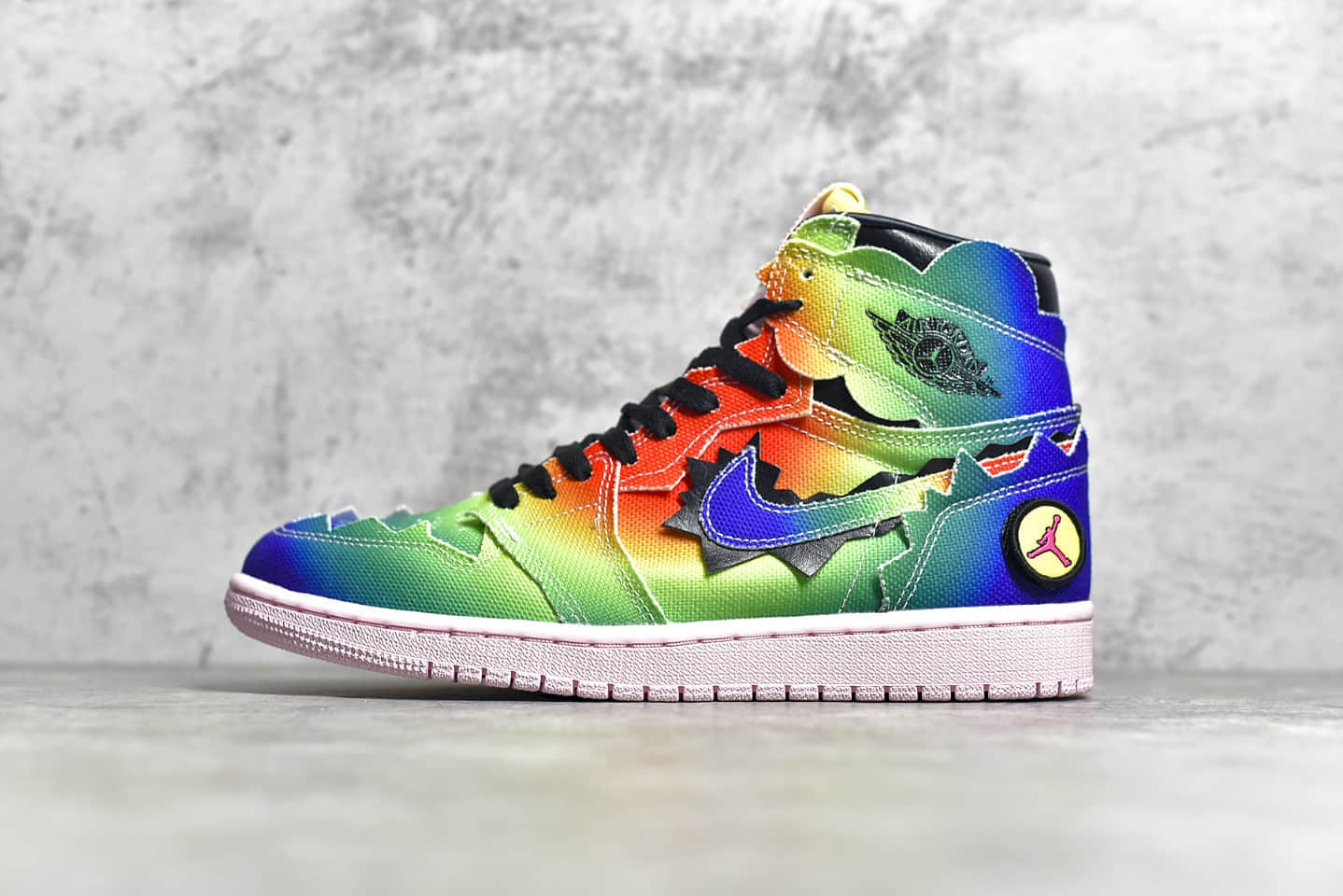 AJ超级碗七彩联名高帮 Air Jordan 1 x Balvin 顶级版本AJ1七彩高帮限量款 货号：DC3481-900