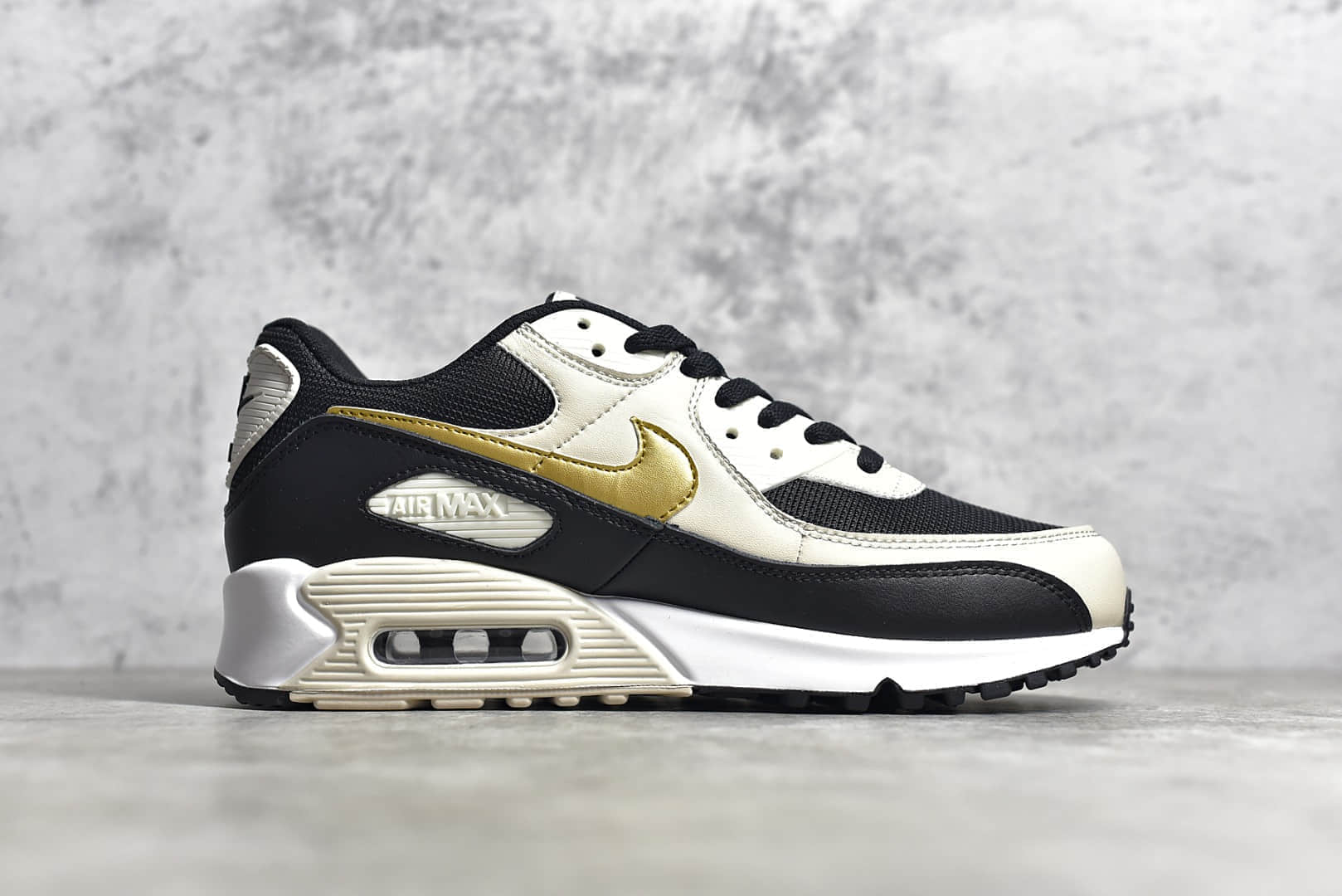 耐克max90黑金配色跑鞋nikeairmax90气垫新配色耐克秋冬款货号db