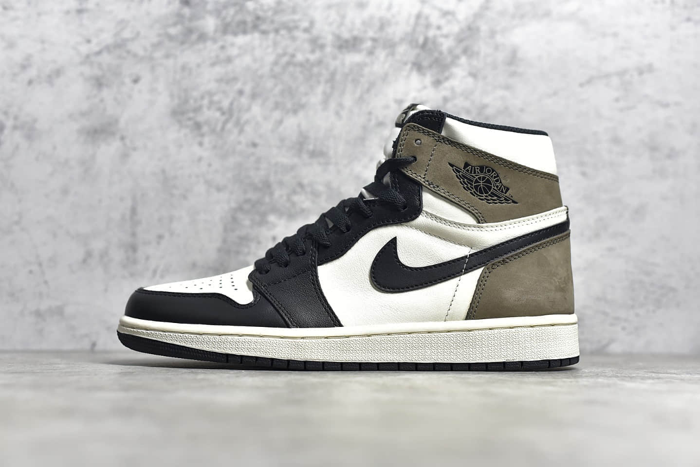 AJ1小倒钩摩卡咖啡 Air Jordan 1 Retro “Dark Mocha” SG纯原版本AJ1白黑棕 货号：555088-105