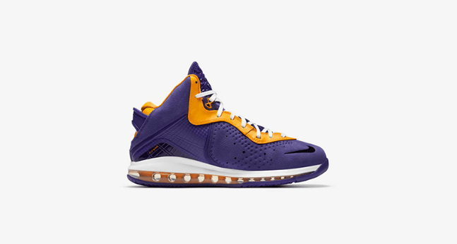 耐克詹姆斯8代湖人配色 Nike LeBron 8 “Purple” 詹姆斯紫金实战球鞋SNKRS上架 货号：DC8380-500