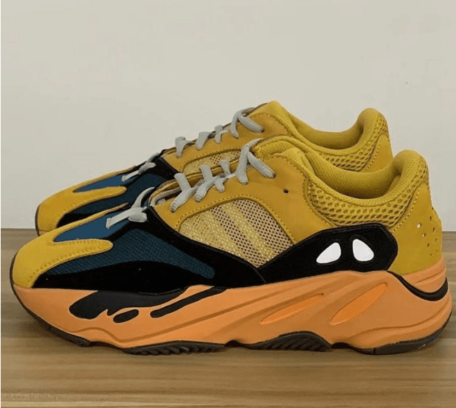 阿迪达斯椰子700太阳配色 Yeezy Boost 700 “Sun” 全新椰子700V1配色定价首次下调