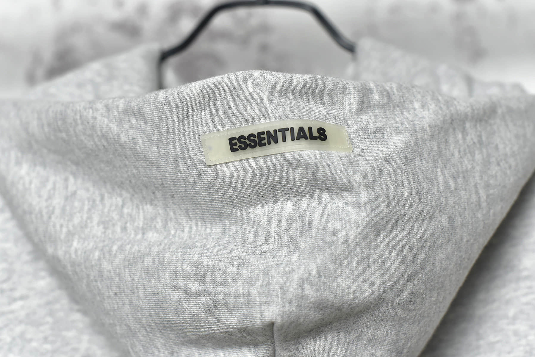 essentials高清壁纸图片