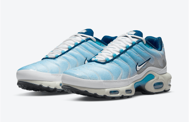 耐克蓝色渐变老爹鞋 Nike Air Max Plus 耐克MAX PLUS新款发售日期 货号：CZ1651-400