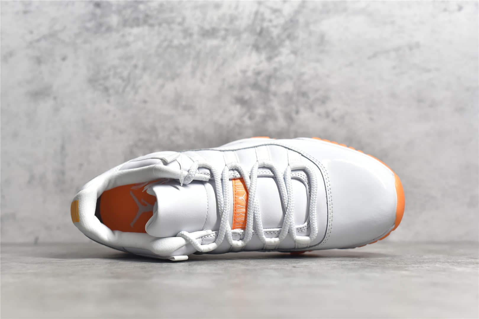 AJ11白橙低帮篮球鞋 Air Jordan 11 Retro Low “Bright citrus”白橙 H12纯原AJ新款白橙 货号：AH7860-139-潮流者之家