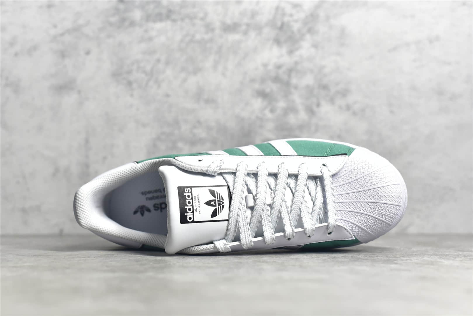阿迪达斯三叶草贝壳头绿色帆布鞋 Adidas Originals Superstar Green 公司级阿迪达斯低帮板鞋 货号：AJ7917-潮流者之家
