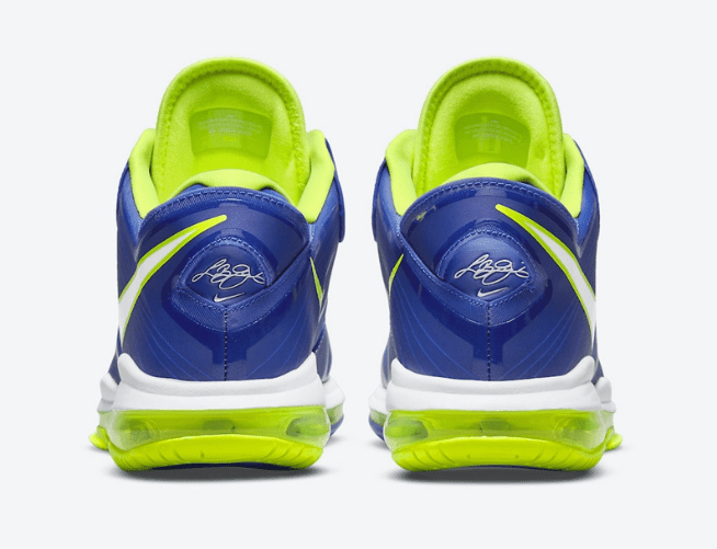 耐克詹姆斯18代球鞋 Nike LeBron 8 V2 Low “Sprite” 耐克詹姆斯18代球鞋雪碧配色发售日期 货号：DN1581-400-潮流者之家