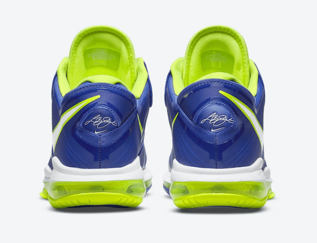 耐克詹姆斯18代球鞋 Nike LeBron 8 V2 Low “Sprite” 耐克詹姆斯18代球鞋雪碧配色发售日期 货号：DN1581-400