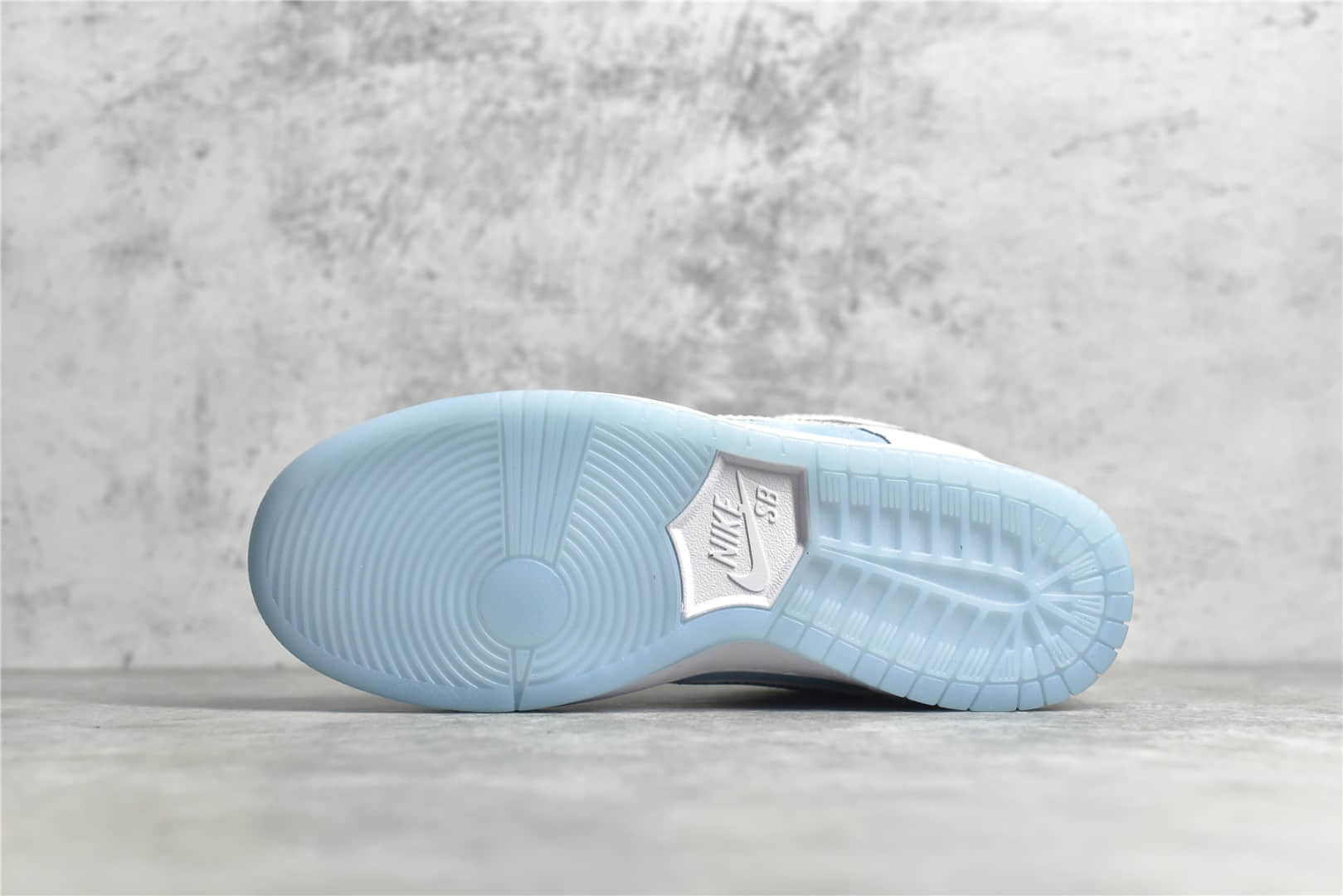 耐克SB Dunk FTC联名款 FTC x Nike SB Dunk Low 耐克SB DUNK白蓝低帮2021新款 货号：DH7687-400-潮流者之家