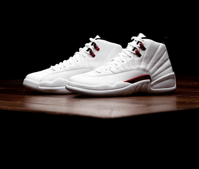 AJ12红扣实物图 Air Jordan 12 “Twist” 全新AJ12白红配色曝光 AJ12 Twist实战球鞋 货号：CT8013-106