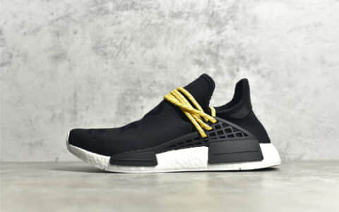 阿迪达斯菲董黑色跑鞋 Adidas PW HUMAN RACE NMD 阿迪达斯NMD三叶草轻跑鞋 货号：BB0619