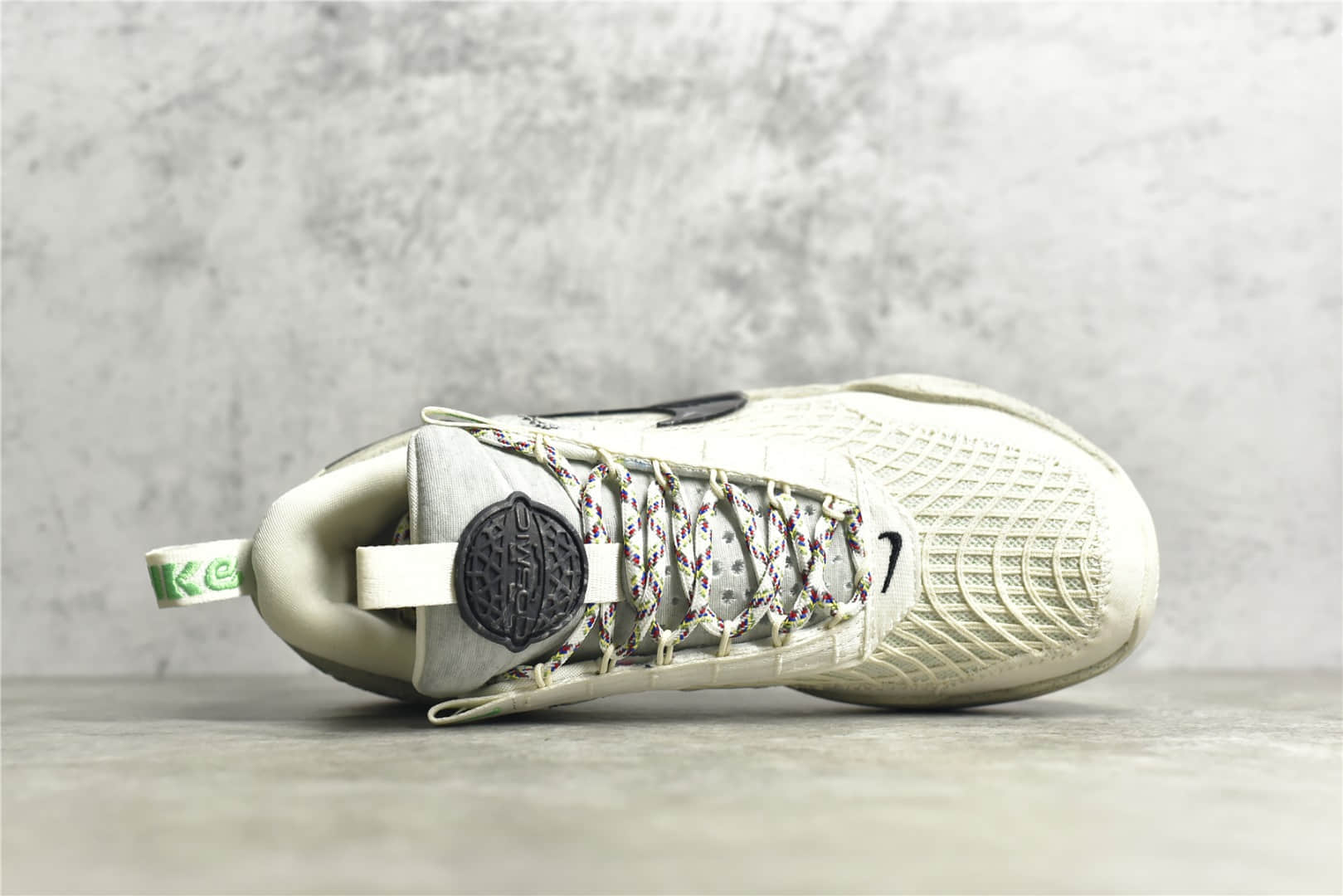 耐克环保配色中性实战篮球鞋 Nike Cosmic Unity EP 耐克白色实战篮球鞋 货号：DD2737-002-潮流者之家