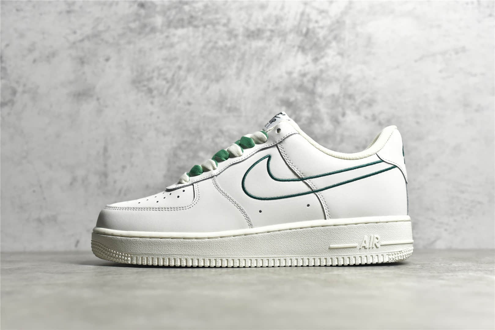 耐克空军一号奶白绿电绣勾 Nike Air Force 1 Low 耐克空军白绿低帮原厂耐克SOLE气垫 货号：CL6326-128