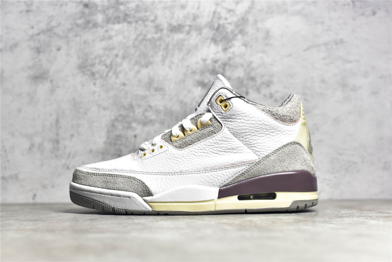 AJ3米白灰色联名款翻毛皮 A Ma Maniére x Air Jordan 3 "Medium Grey" 过验AJ球鞋 AJ拼图过验 货号：DH3434 110