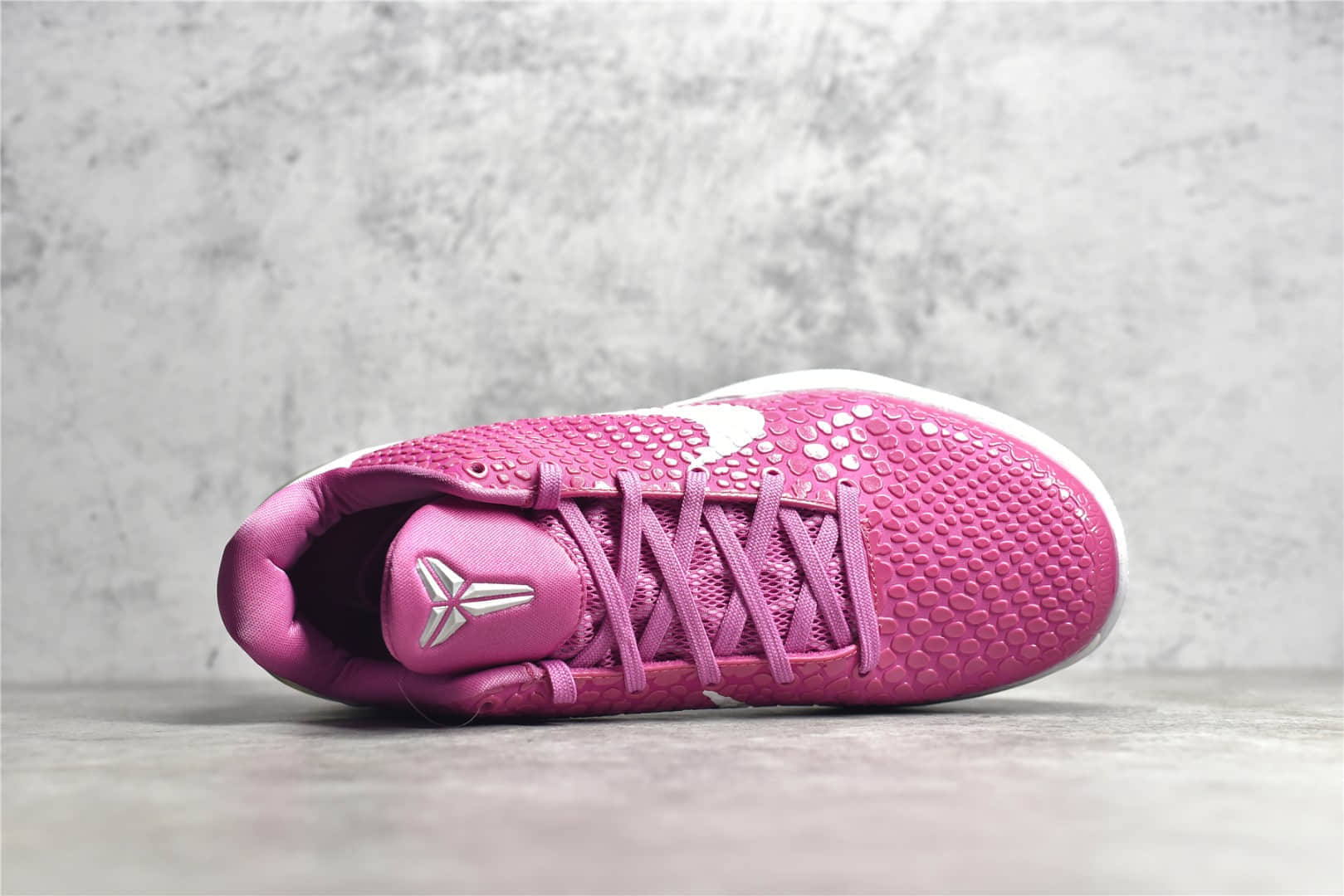 科比6代乳腺癌限定粉色球鞋 NIKE KOBE 6 PROTRO KAY YOW 耐克缓震球鞋 货号：DJ3596-600-潮流者之家
