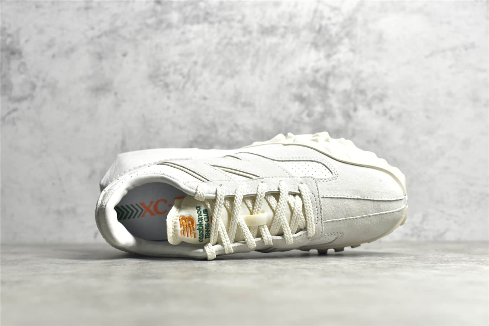 新百伦NB72白色跑鞋 New Balance UXC72 公司级版本NB牛津布 货号：UXC72CBF-潮流者之家