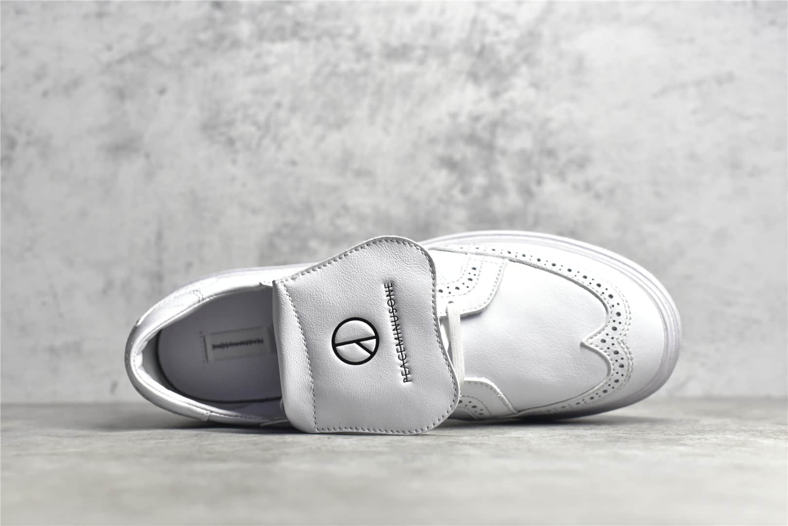 耐克权志龙联名3.0白色低帮板鞋 PEACEMINUSONE x NIKE KWONDO 1 耐克小雏菊板鞋联名 货号：DH2482-100-潮流者之家