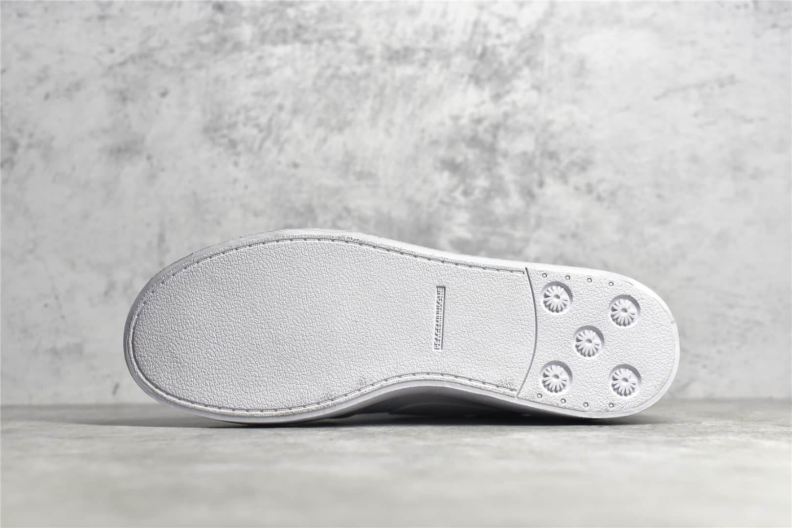 耐克权志龙联名3.0白色低帮板鞋 PEACEMINUSONE x NIKE KWONDO 1 耐克小雏菊板鞋联名 货号：DH2482-100-潮流者之家