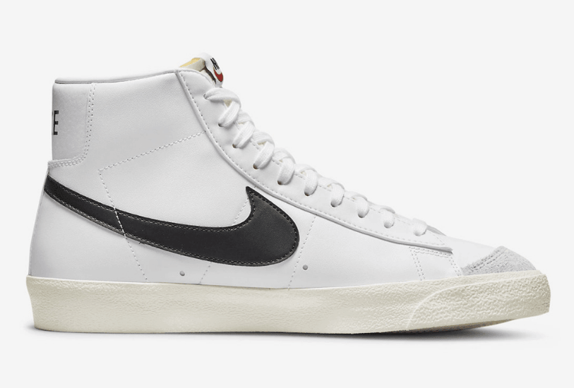 耐克开拓者高帮新配色 Nike Blazer Mid ’77 耐克开拓者红蓝钩 耐克鸳鸯钩 货号：BQ6806-117 BQ6806-116