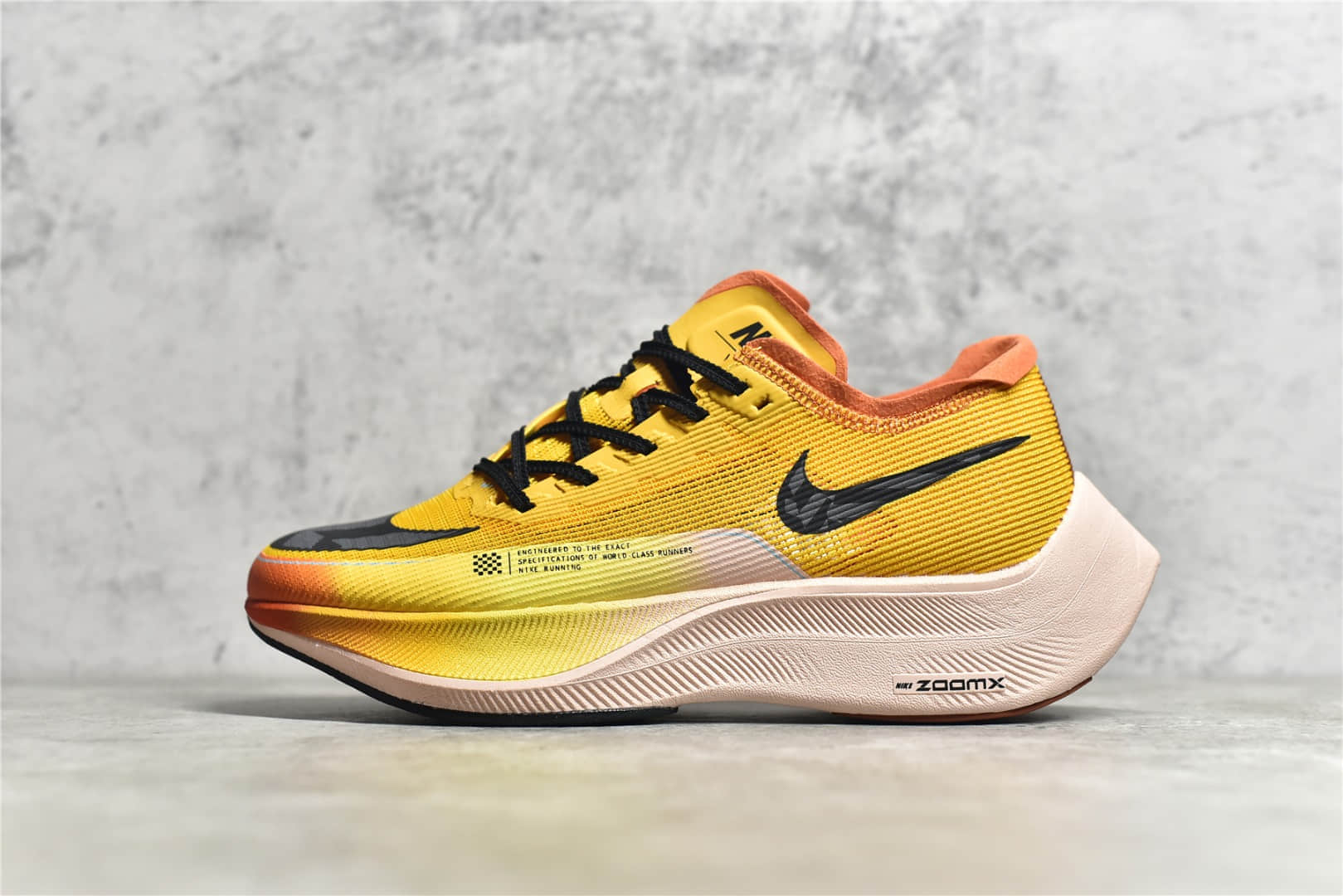 耐克马拉松2代橘黄色 Nike ZoomX Vaporfly NEXT% 耐克轻跑鞋 耐克透气跑鞋 货号：DO2408-739