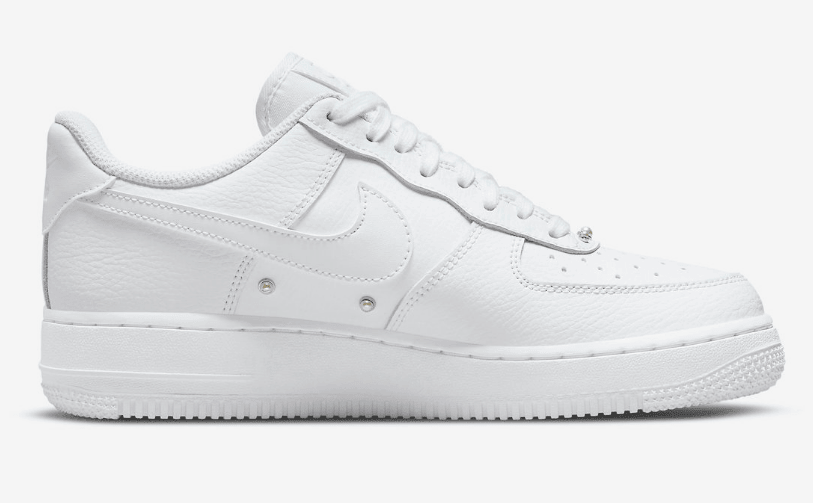 耐克空军纯白低帮 耐克空军珍珠 Nike Air Force 1 “Pearl” 耐克空军荔枝皮 货号：DQ0231-100