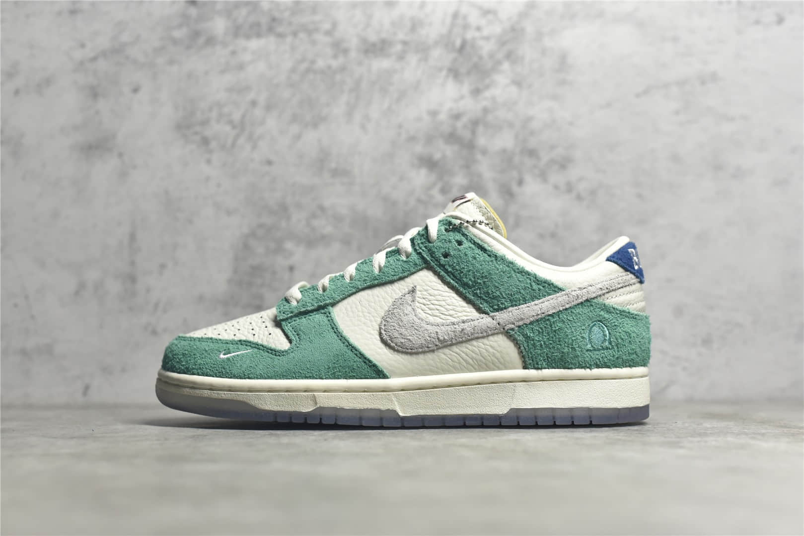 耐克SB Dunk涡轮率翻毛皮低帮 Nike SB Dunk Low Road Sign 莆田耐克Dunk工厂 货号：CZ6501-101