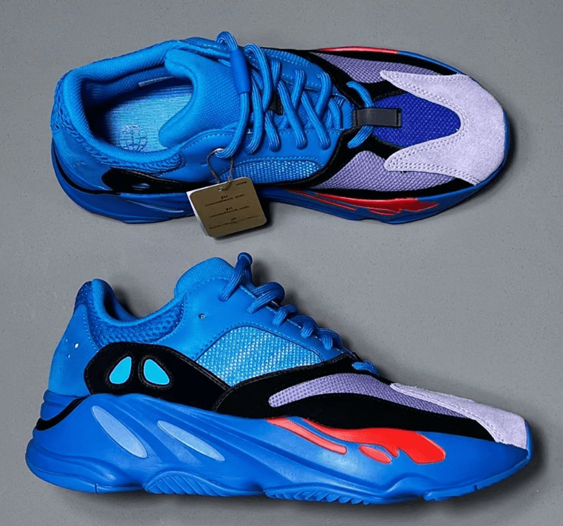 椰子700蓝色新配色发售 adidas Yeezy Boost 700 “Hi-Res Blue” 椰子700红蓝实物图 货号：HQ6980