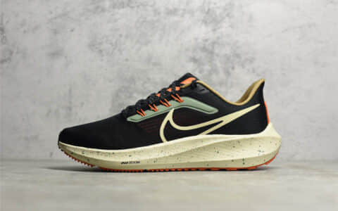 耐克登月39代新配色 Nike Zoom Pegasus 39 耐克登月马拉松39代黑色 耐克透气跑鞋 货号：DX6093-071
