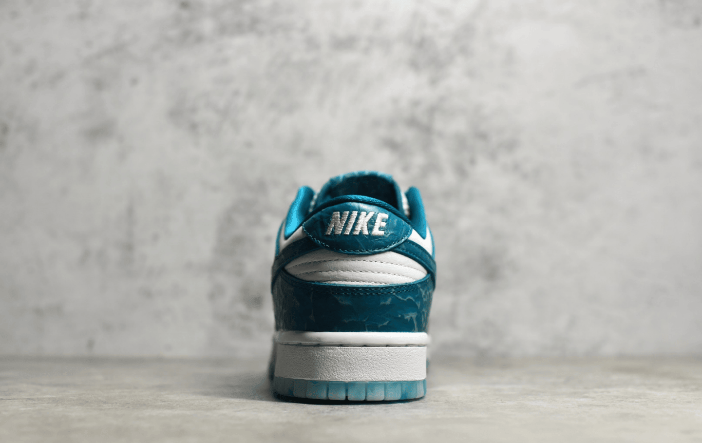 耐克Dunk蓝色海洋低帮 Nike Dunk Low " Ocean " 耐克Dunk白蓝低帮耐克校园板鞋 货号：DV3029-100