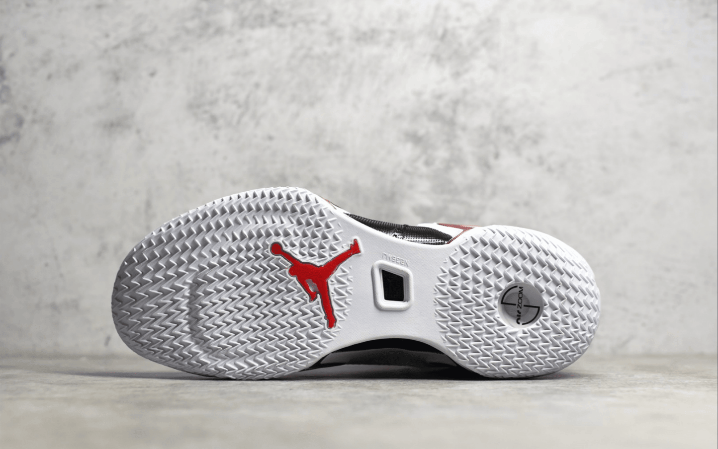AJ36白黑红实战篮球鞋纯原版本 Air Jordan 36 