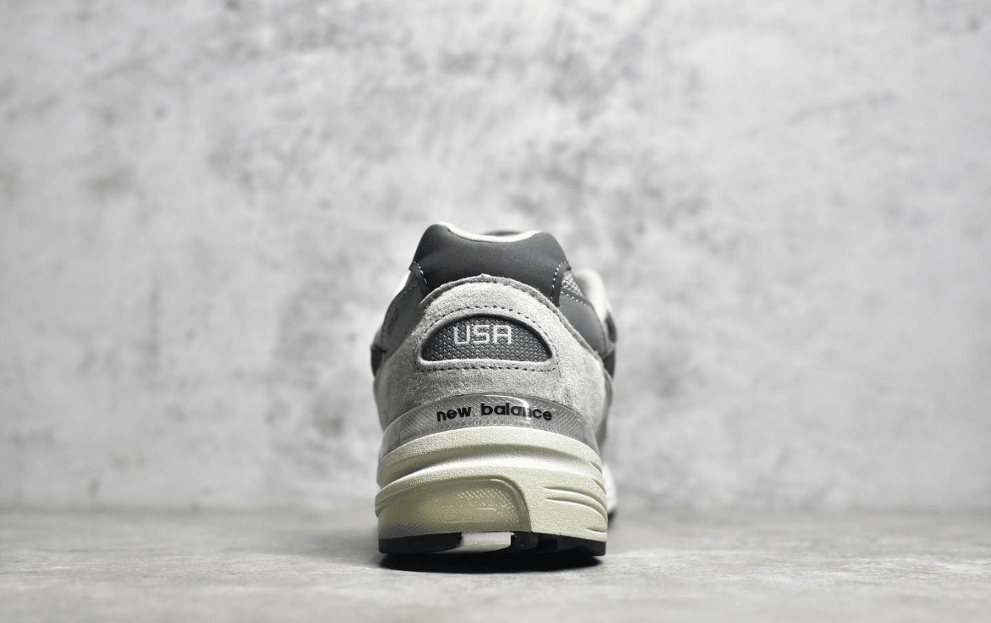 新百伦NB992元祖灰总统缓震跑鞋 New Balance 992 美产新百伦复刻 一手货源 货号：M992GR