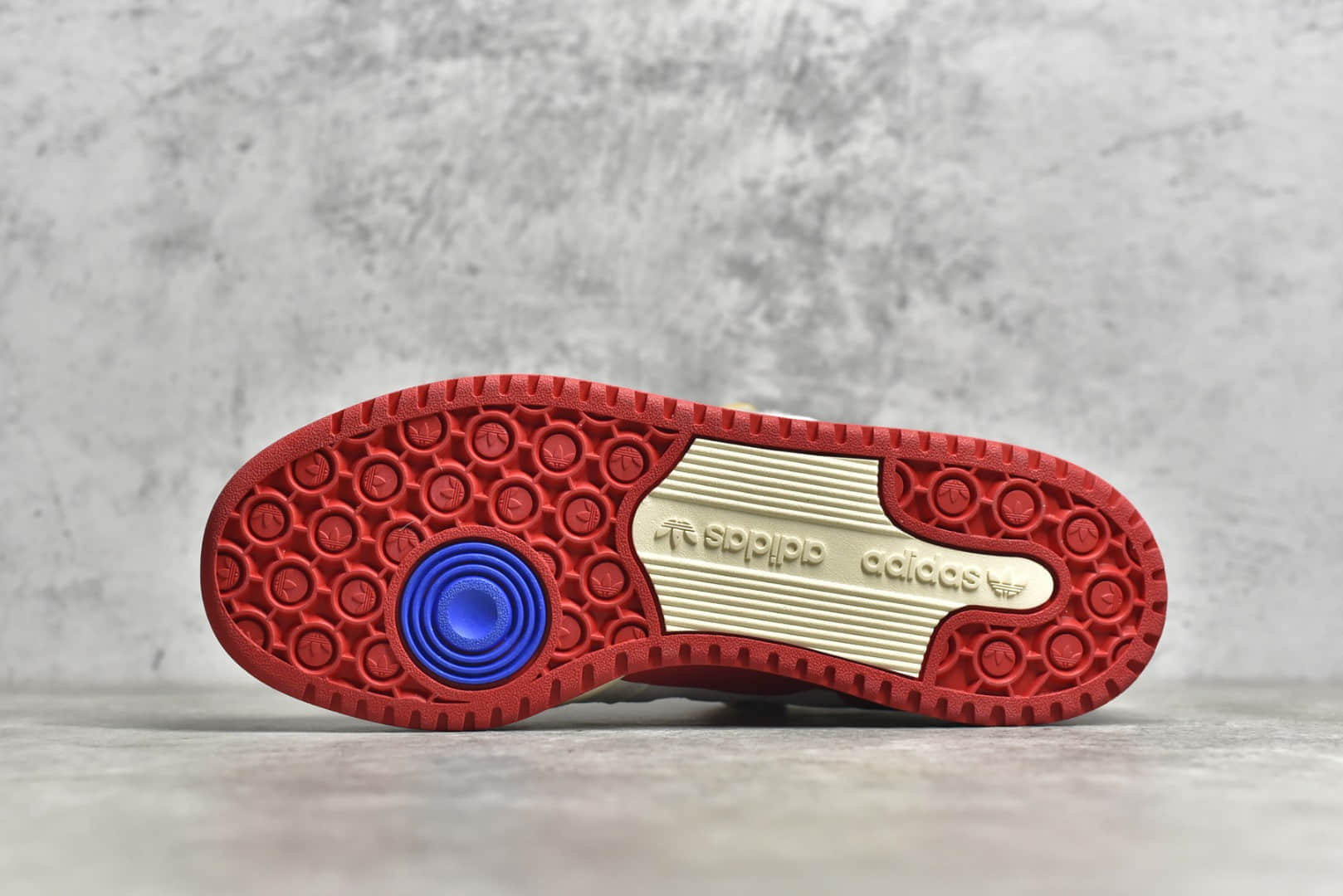 阿迪达斯FORUM84白红板鞋中帮 adidas originals Forum 84 Low 阿迪达斯缓震板鞋 货号：GY6981-潮流者之家