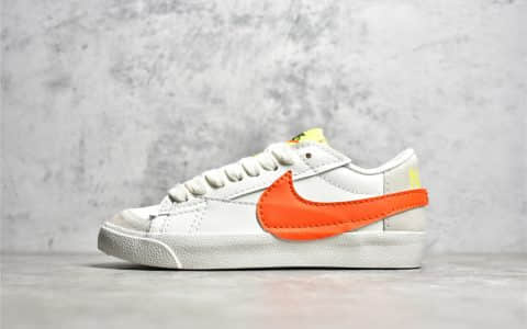 耐克开拓者白色鞋面橙色大钩低帮 Nike Blazer Low’77 Jumbo 耐克硫化板鞋 货号：DQ1470-103