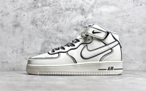 耐克空军夜魔侠白色中帮 Nike Air Force 1 '07 Mid 耐克空军3M反光 耐克反光板鞋 货号：AQ2898-008