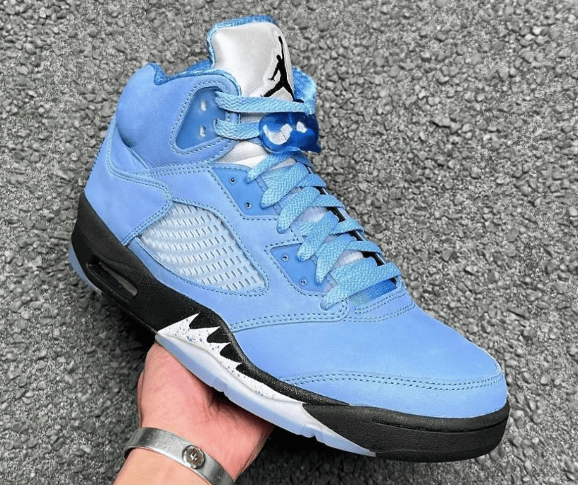 AJ5北卡蓝复刻 Air Jordan 5 “UNC” 超人气AJ5蓝色鞋面水晶底 货号：DV1310-401