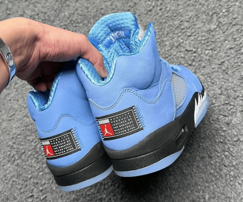 AJ5北卡蓝复刻 Air Jordan 5 “UNC” 超人气AJ5蓝色鞋面水晶底 货号：DV1310-401