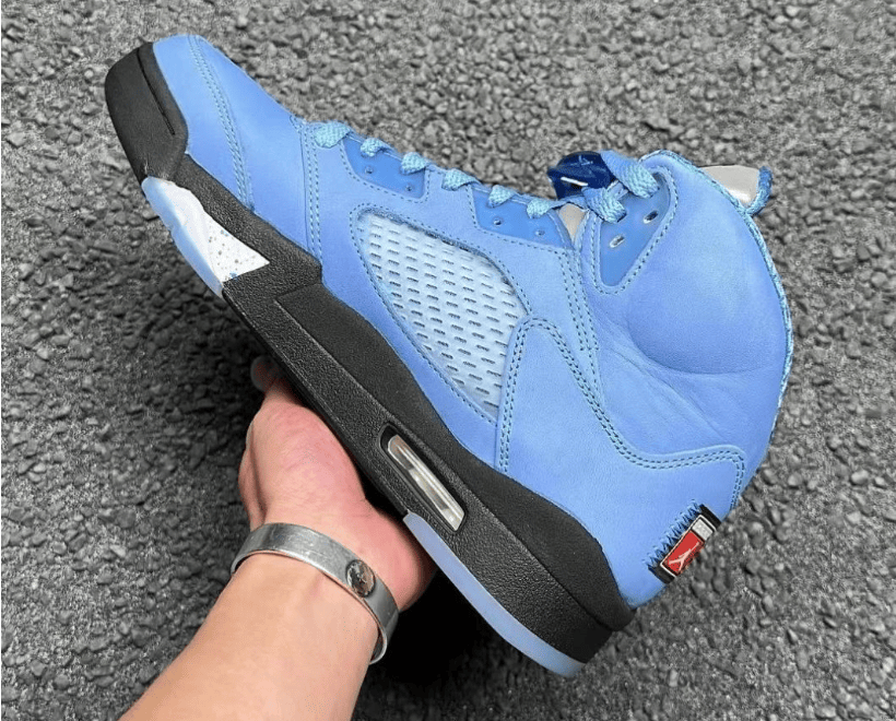 AJ5北卡蓝复刻 Air Jordan 5 “UNC” 超人气AJ5蓝色鞋面水晶底 货号：DV1310-401