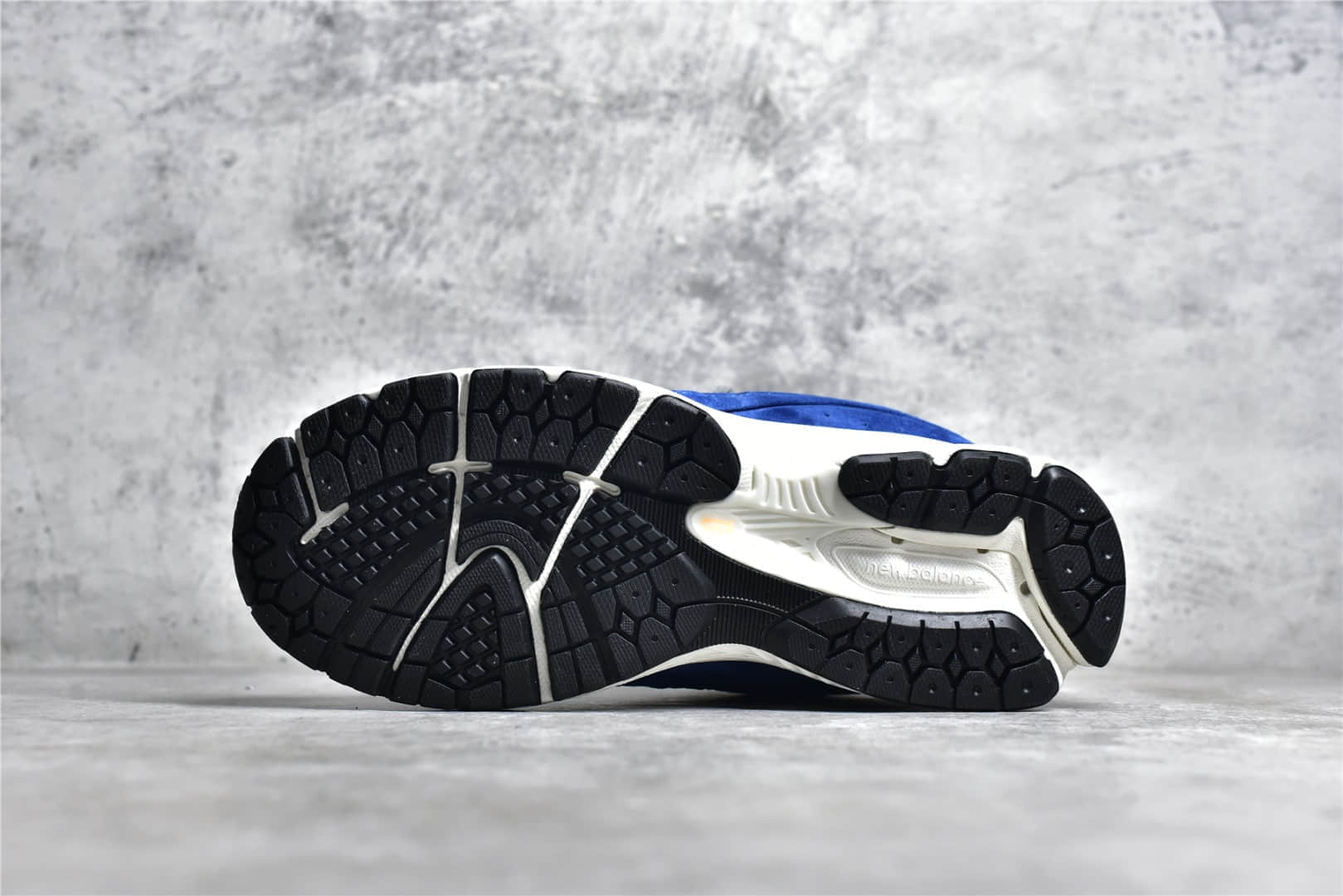 公司级版本新百伦NB2002R蓝色跑鞋 New Balance 2002r NB缓震跑鞋原厂麂皮尼龙网布 货号：M2002REA -潮流者之家