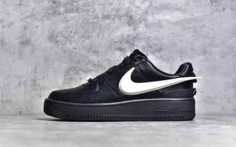 耐克空军AMBUSH联名款黑色 AMBUSH x Nike Air Force 1 Low 耐克空军联名款大钩 货号：DV3464-001