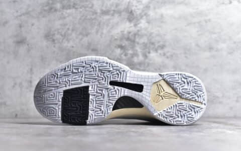 耐克Nike Levi's x Nike Dunk Low Exclusive Denim“李维斯联名拼接白米灰磨破牛仔布SB低帮复古板鞋纯原版本 货号：LE0021-003