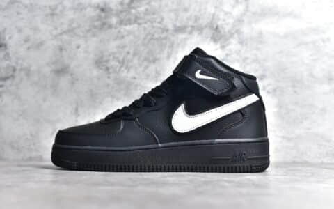 耐克空军黑色白勾中帮Nike Air Force 1'07 Mid耐克空军纯原版本耐克空军缓震高帮板鞋货号HK5622-955