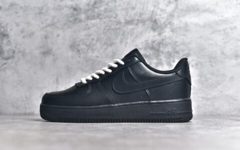 耐克空军黑色低帮耐克空军黑武士Nike Air Force 1’07 Low耐克空军一号全黑高仿耐克空军货号CW2288-001