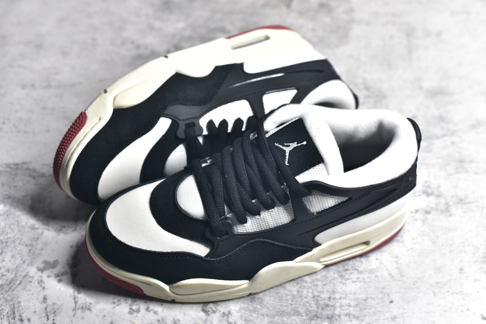 AJ4熊猫鞋低帮,AJ4黑白低帮,FQ7939-100